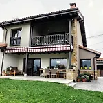 En Cezosu, Σπίτι διακοπών *