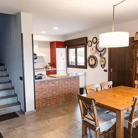 Дом отдыха En Cezosu, Нава